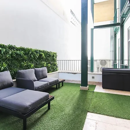 Prime 2024 Chiado Historic Private Terrace 펜션 *