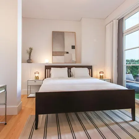 בית נופש Prime 2024 Chiado Historic Private Terrace ליסבון